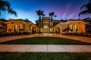 Front Exterior7