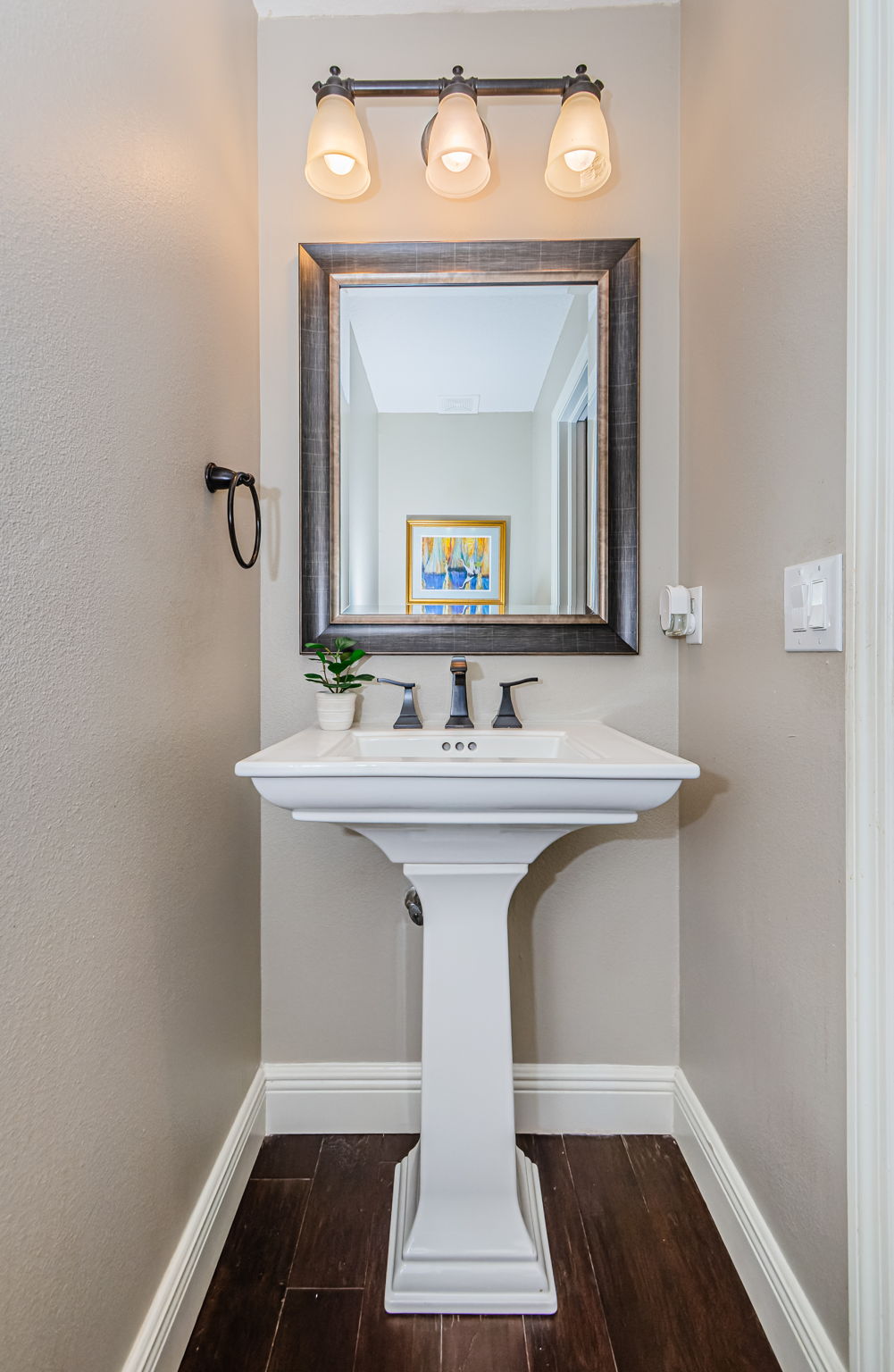 Half Bathroom 1B