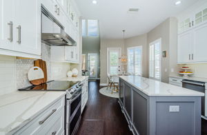 Kitchen 1E