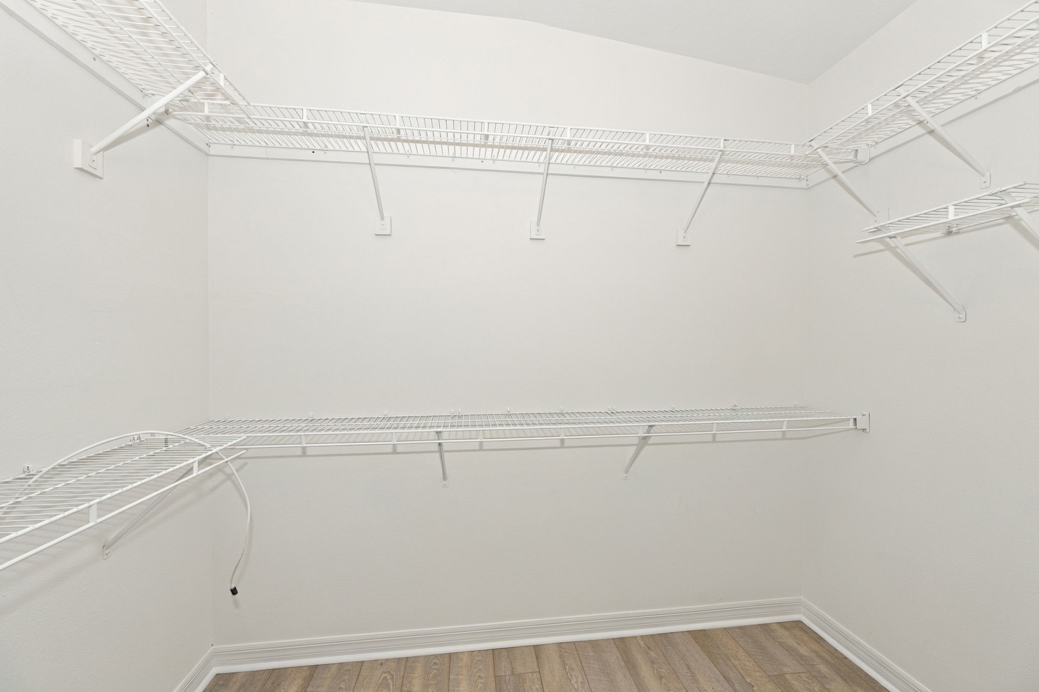 036_Upper Level Primary Closet 1