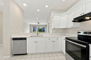 022_Kitchen 6