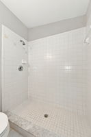 035_Upper Level Primary Bathroom 1b