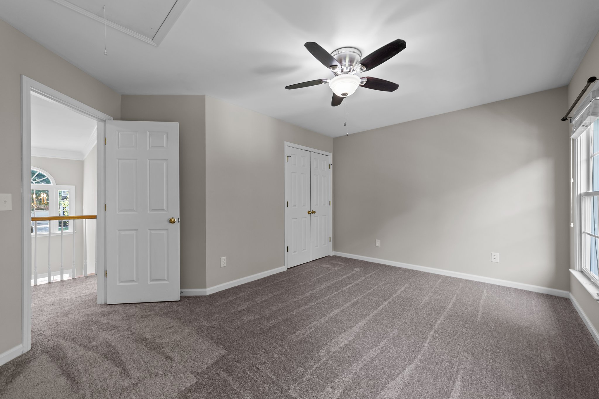 Bedroom 2 with ceiling fan