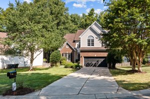 Long driveway for extra cars