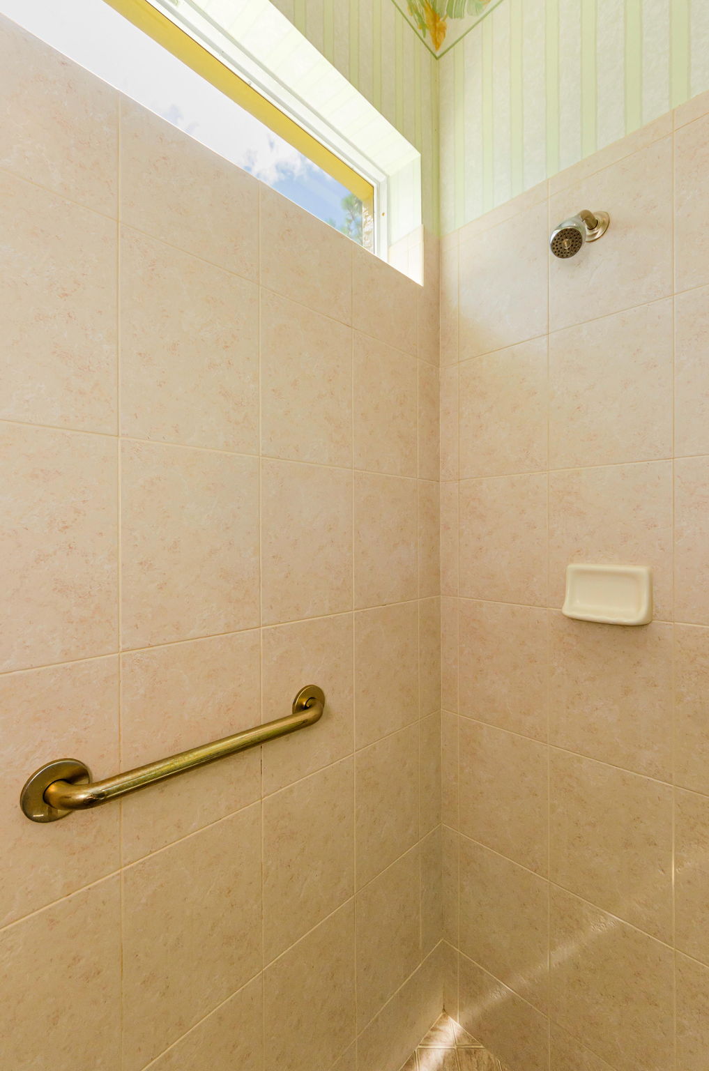 Primary Bathroom 1d