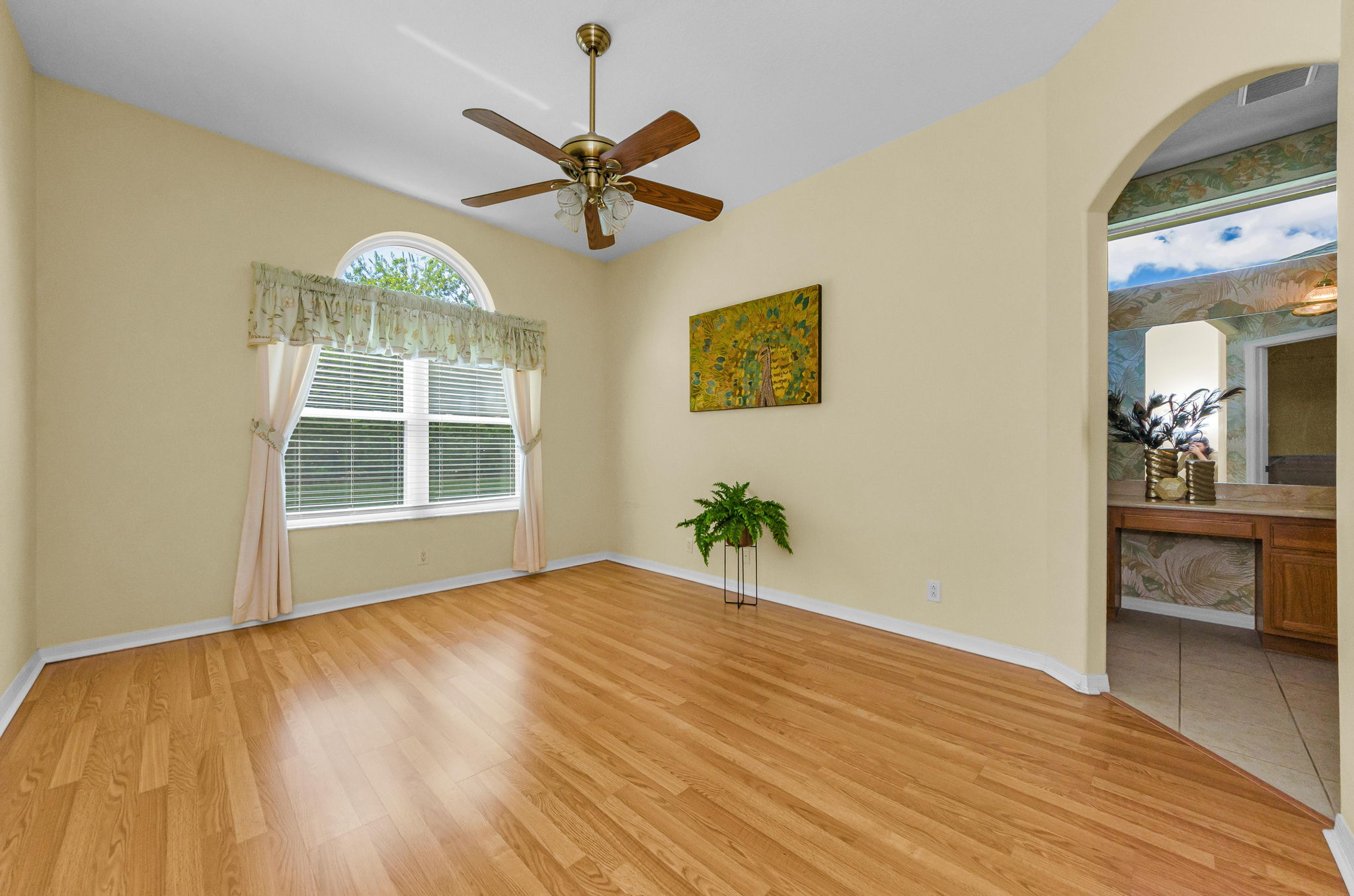 Primary Bedroom 1a