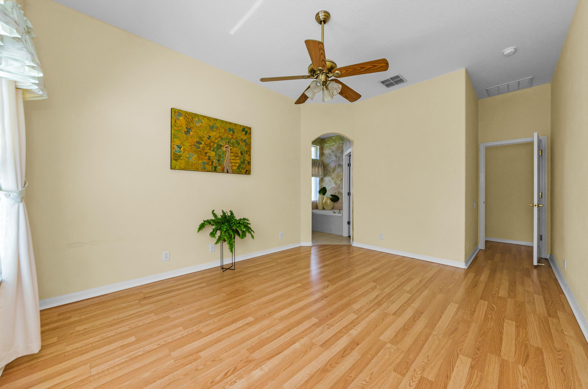Primary Bedroom 1b