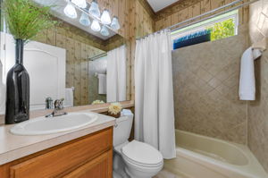 Bathroom 2a