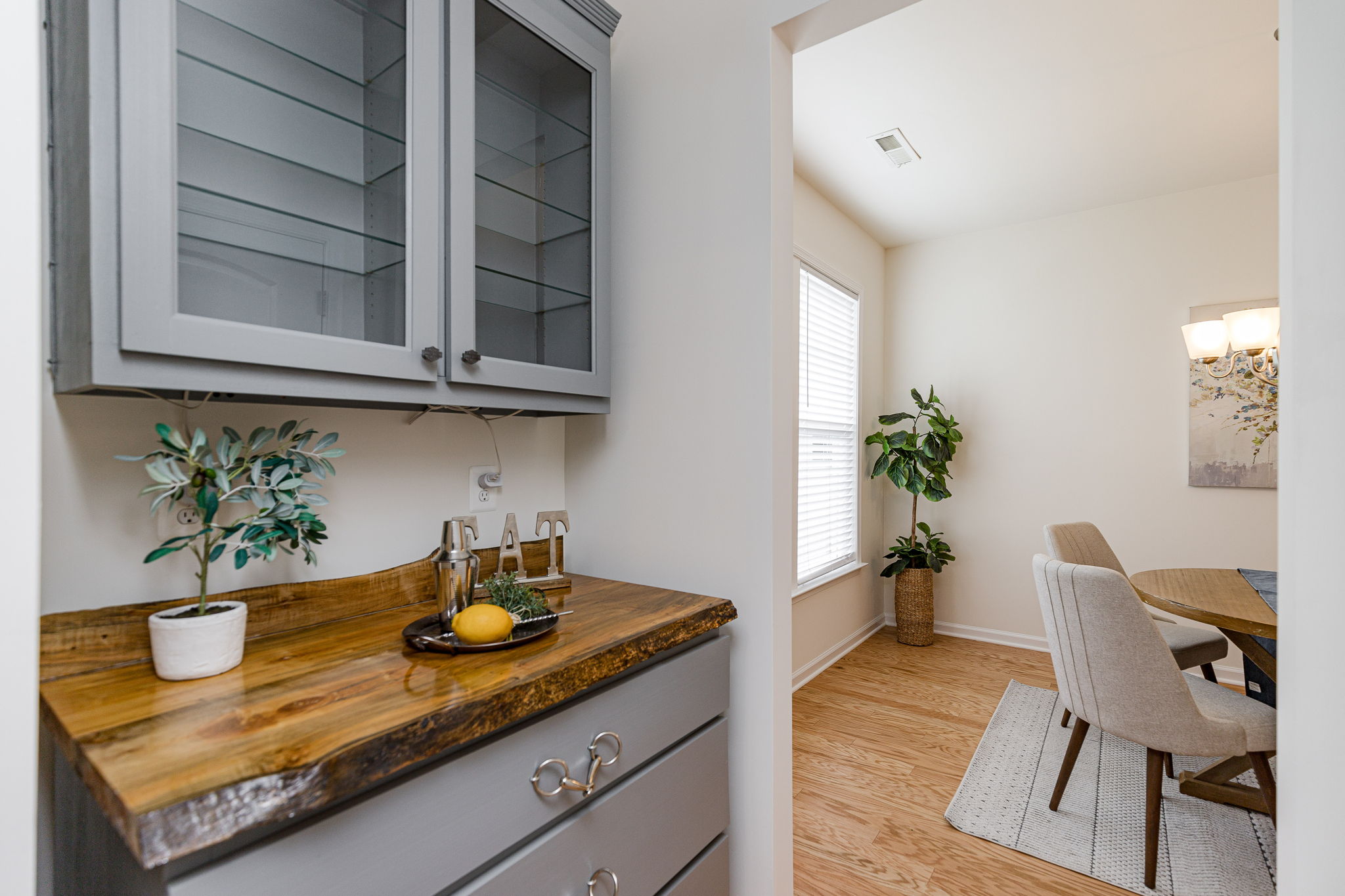 10317 Woodside Farms Dr, Glen Allen, VA 23059 Focal Connection