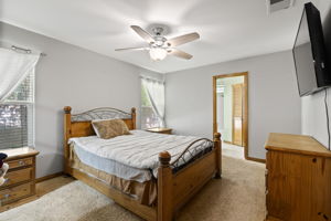  Photo 23