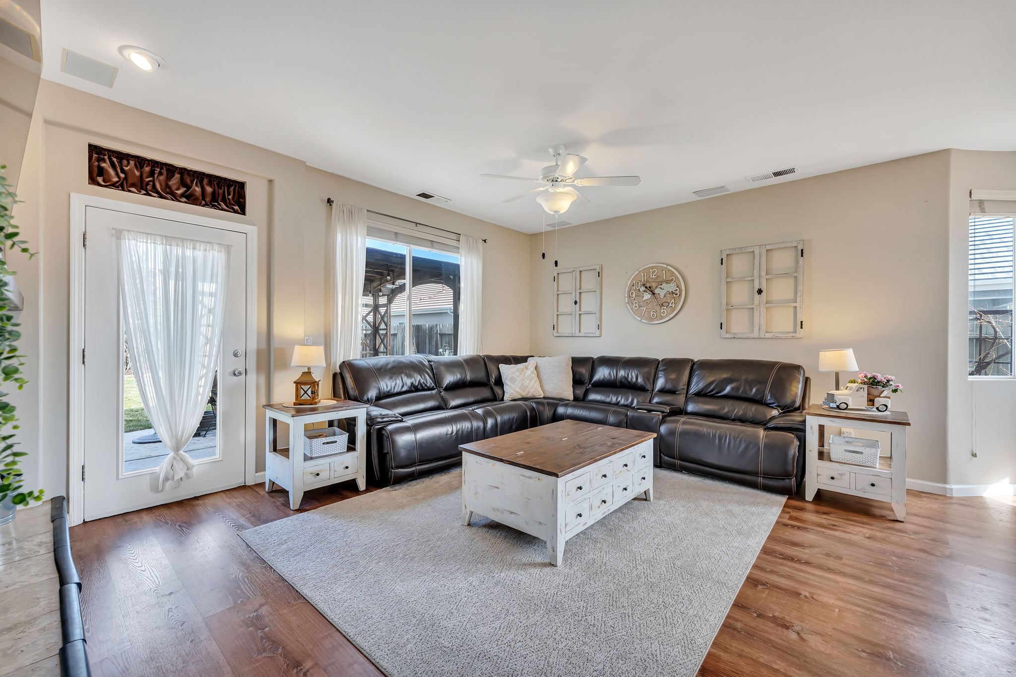 10319 Gold Rush Ct, Reno, NV 89521, USA Photo 8
