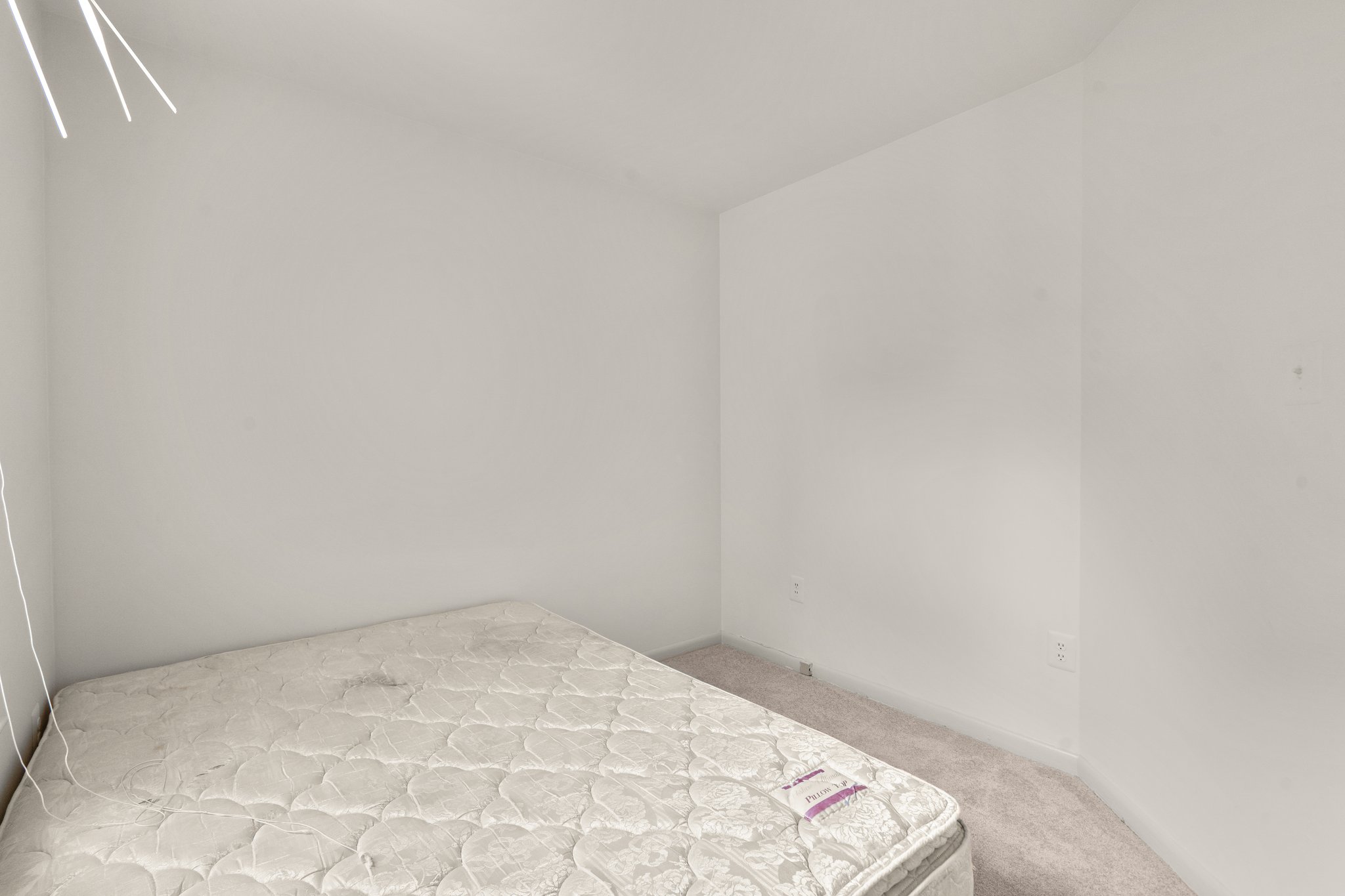 34. Upper bedroom.jpg