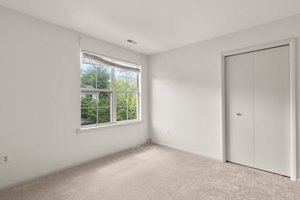 30. Upper bedroom.jpg