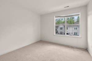 29. Upper bedroom.jpg