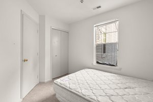 33. Upper bedroom.jpg