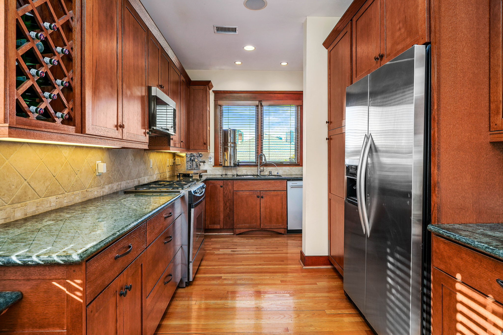 1032 21st Street-32