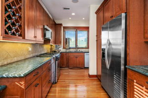 1032 21st Street-32