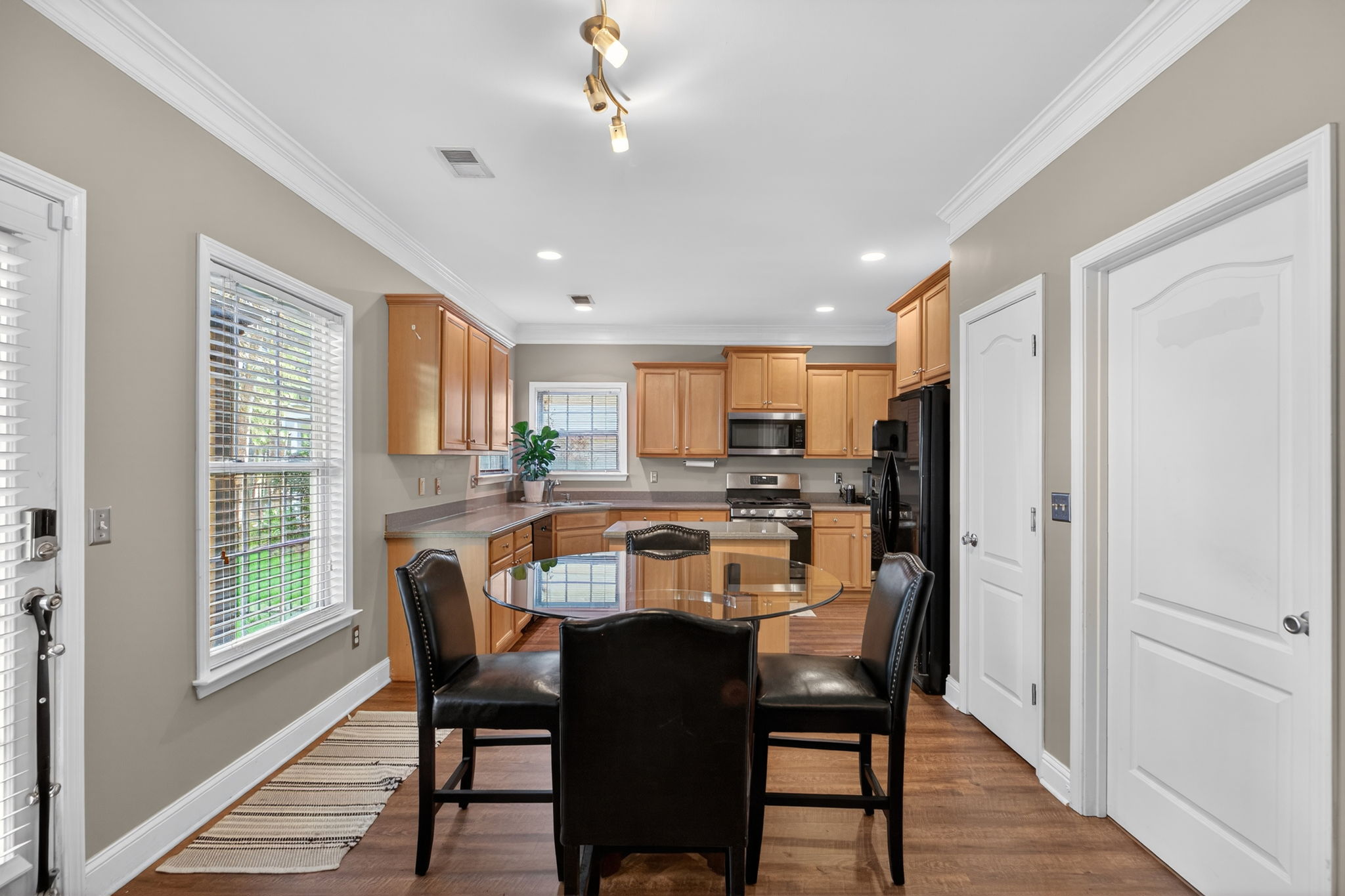 mppmedia1032landondr10