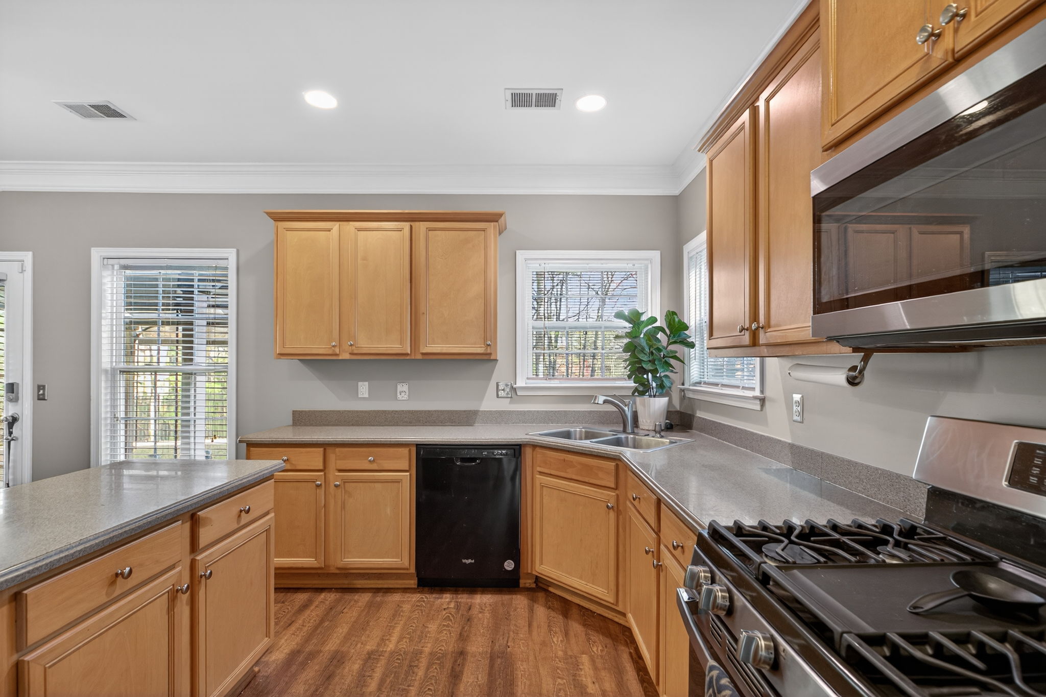 mppmedia1032landondr11