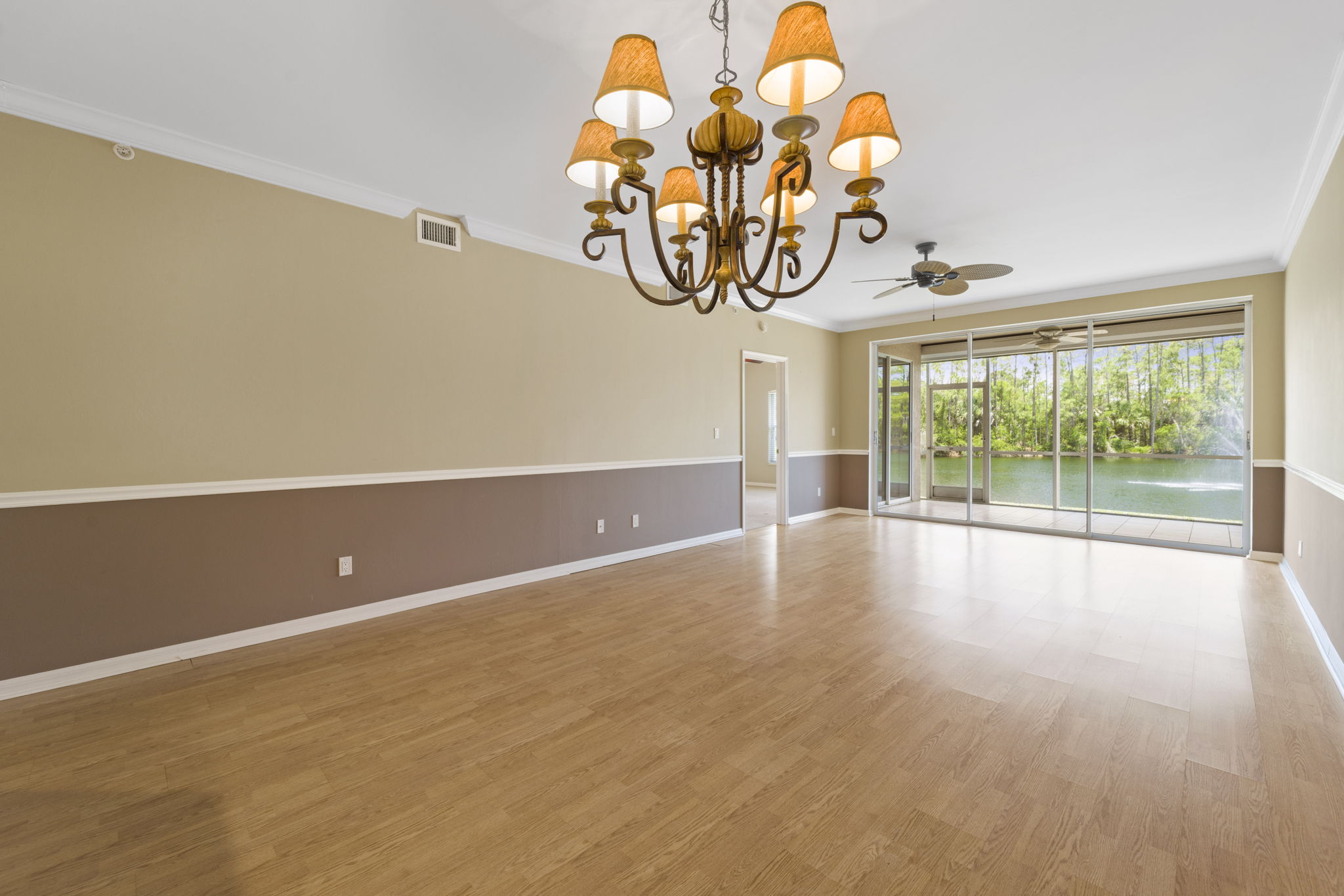 Living/Dining Room