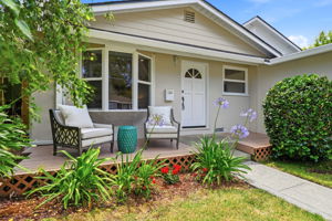 005_F8_1032 Rio Vista Dr