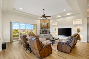Living Room (4)