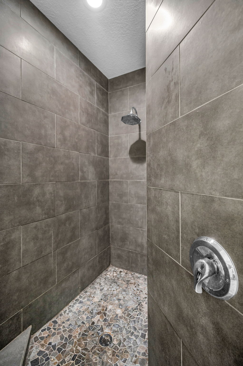 First Floor Primary Bathroom1b