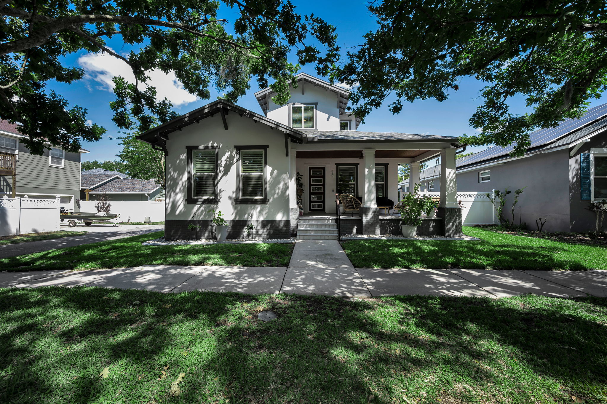 Front Exterior1