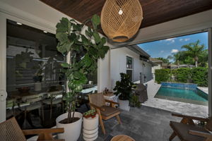 Screened Lanai9