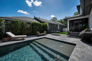 Pool8