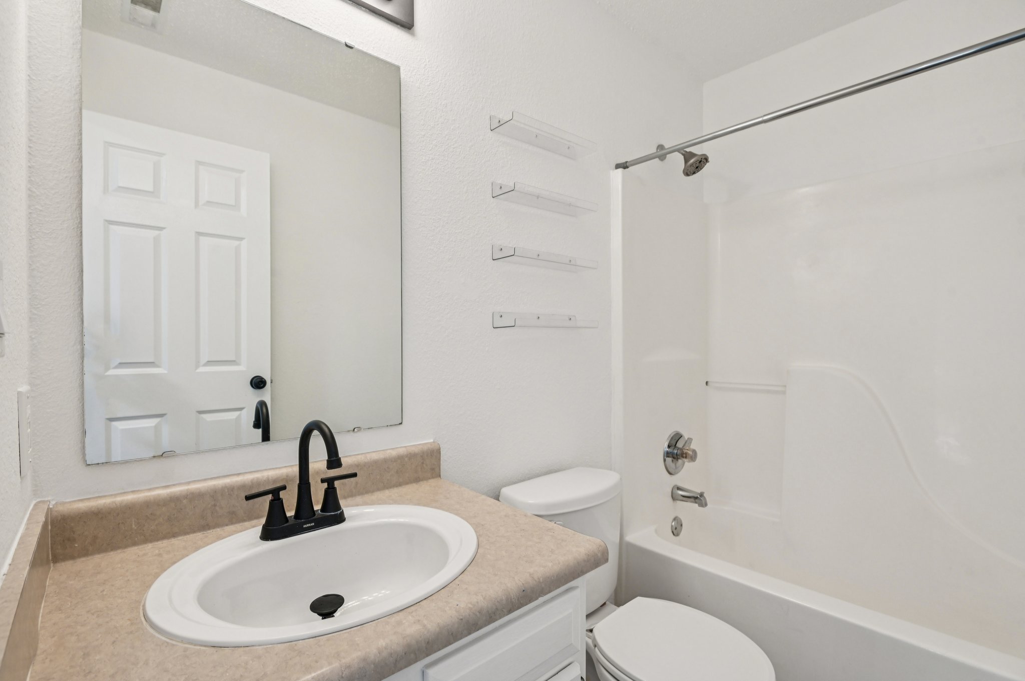 Liverpool Way-S2910-026.jpg