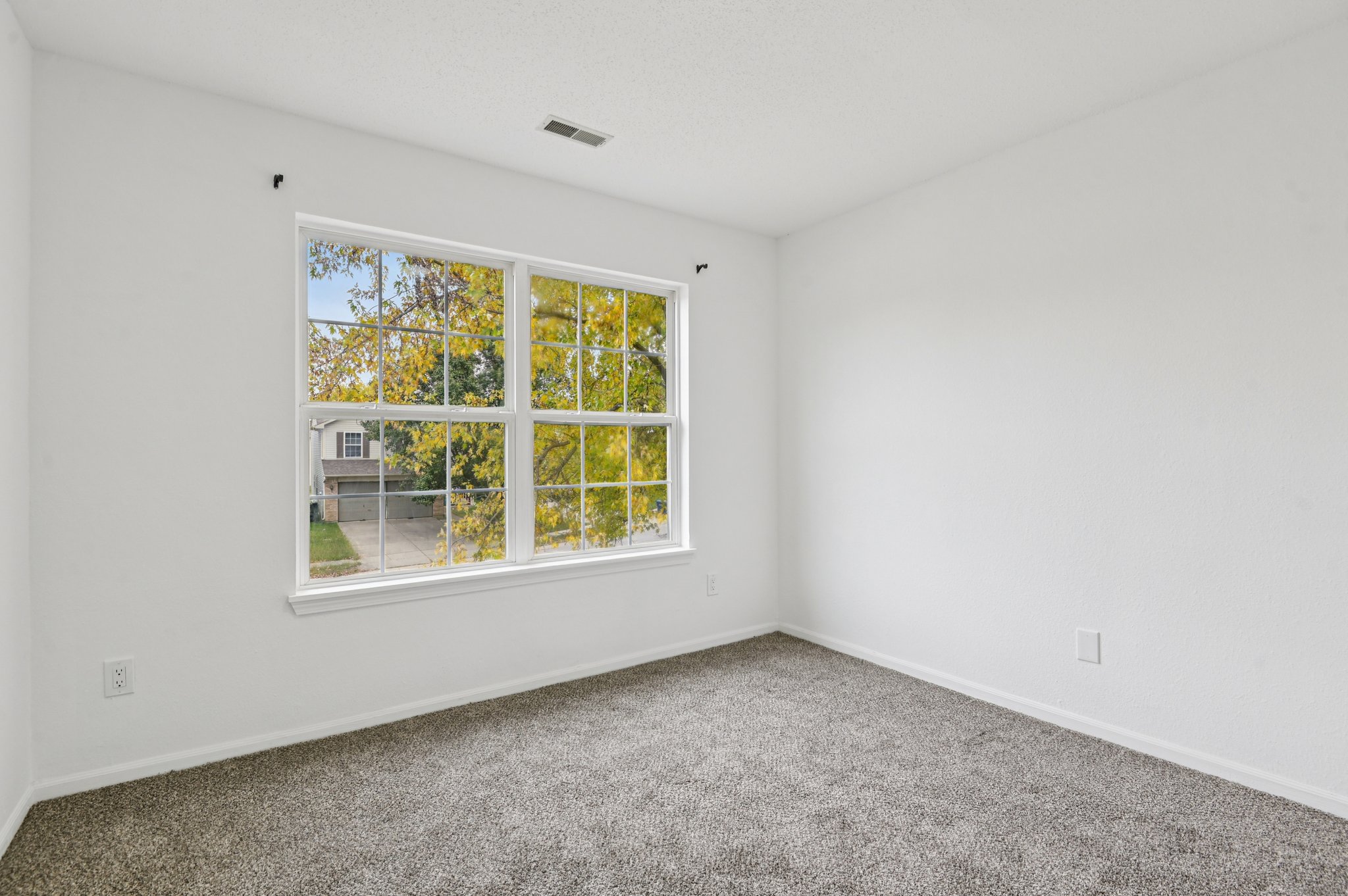 Liverpool Way-S2910-028.jpg