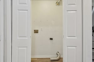 Liverpool Way-S2910-022.jpg