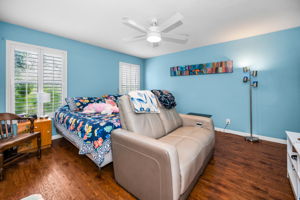 Primary Bedroom1a