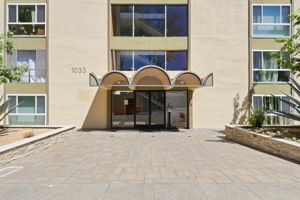  Photo 0