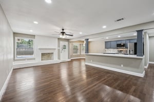 Oak Ridge Dr-S1808-009.jpg