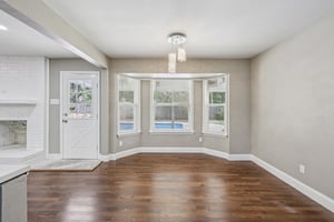 Oak Ridge Dr-S1808-015.jpg