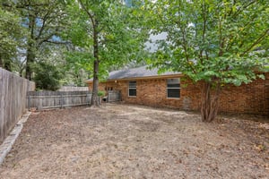 Oak Ridge Dr-S1808-032.jpg