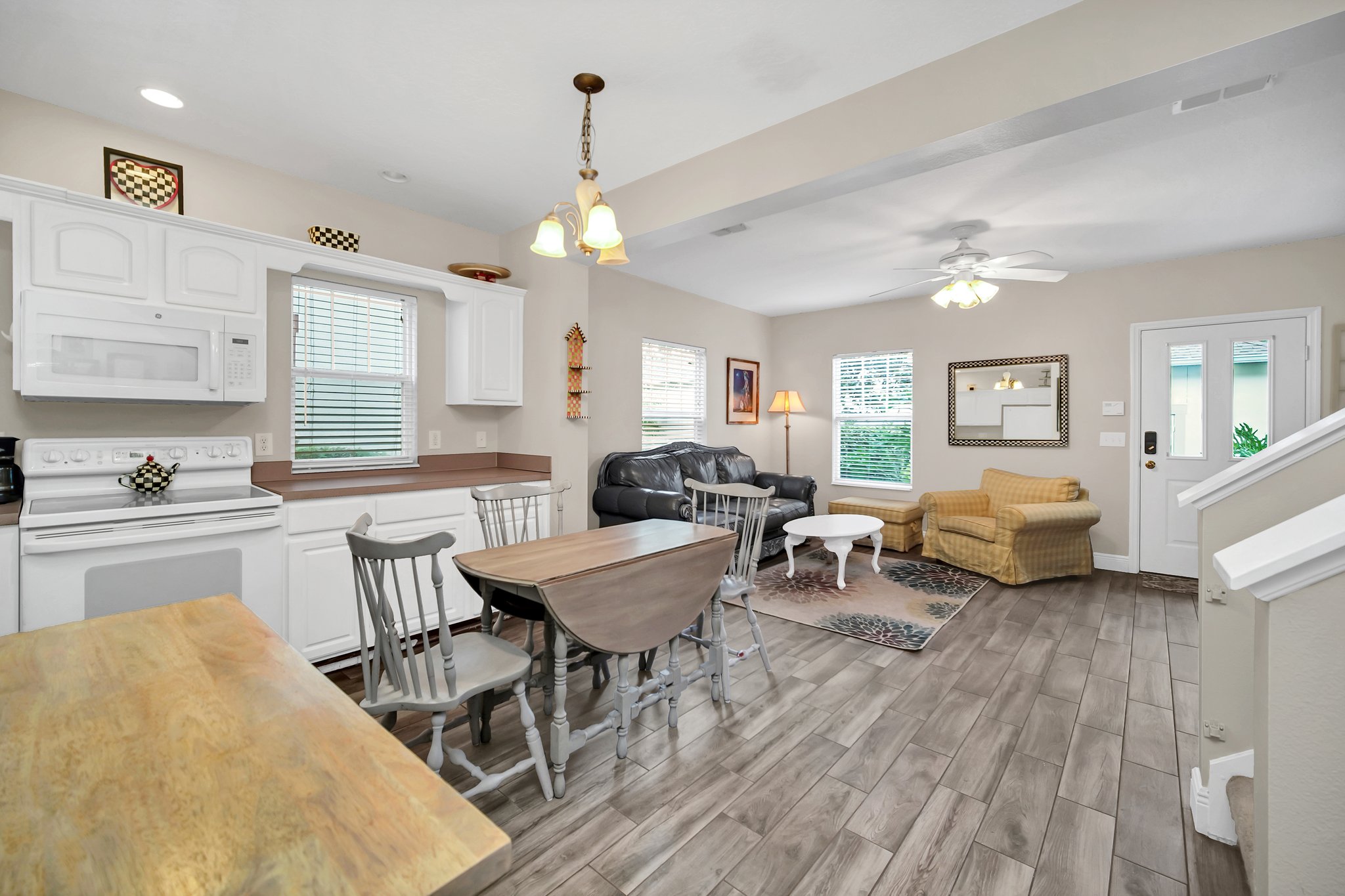 Family Room/Kitchen