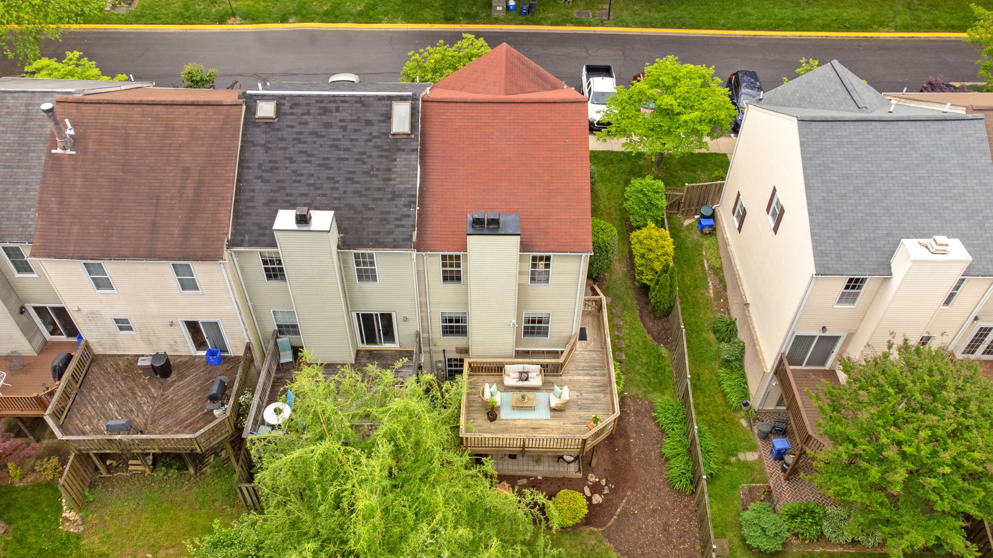 45. 10331 Green Holly Terrace