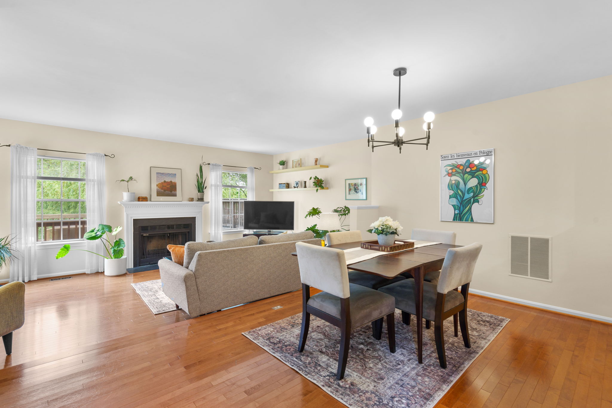 04. 10331 Green Holly Terrace