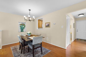 05. 10331 Green Holly Terrace