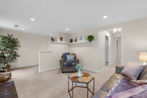 32. 10331 Green Holly Terrace