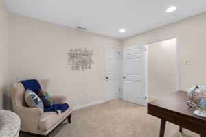 34. 10331 Green Holly Terrace