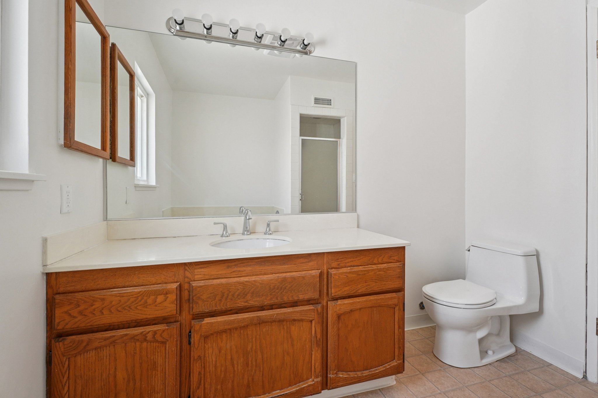 Hasty Ave-S2103-023.jpg