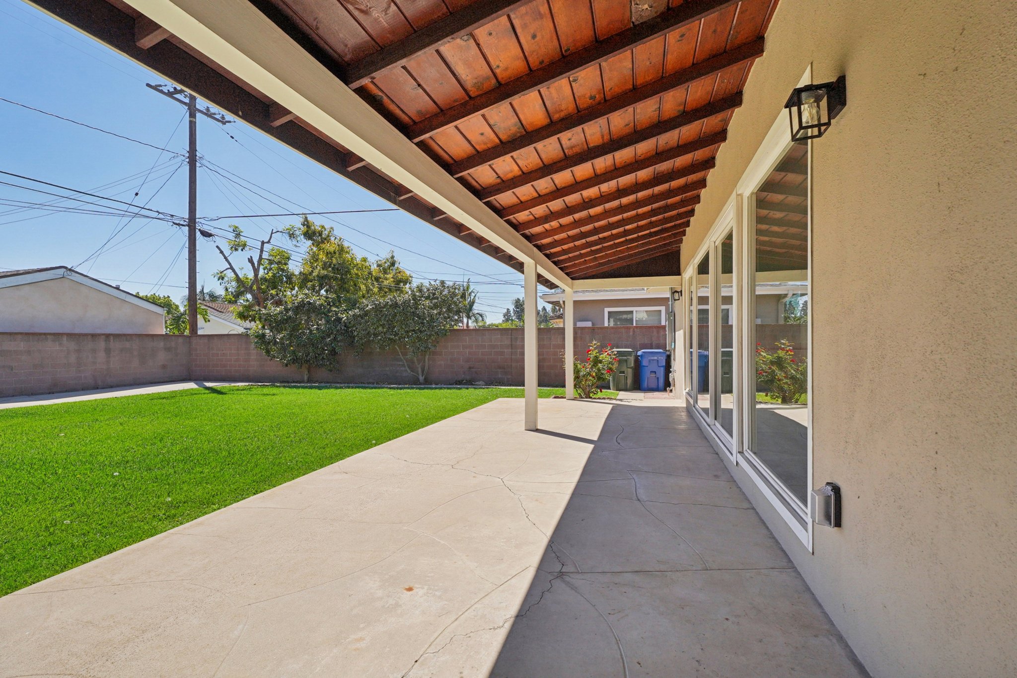 Hasty Ave-S2103-031.jpg