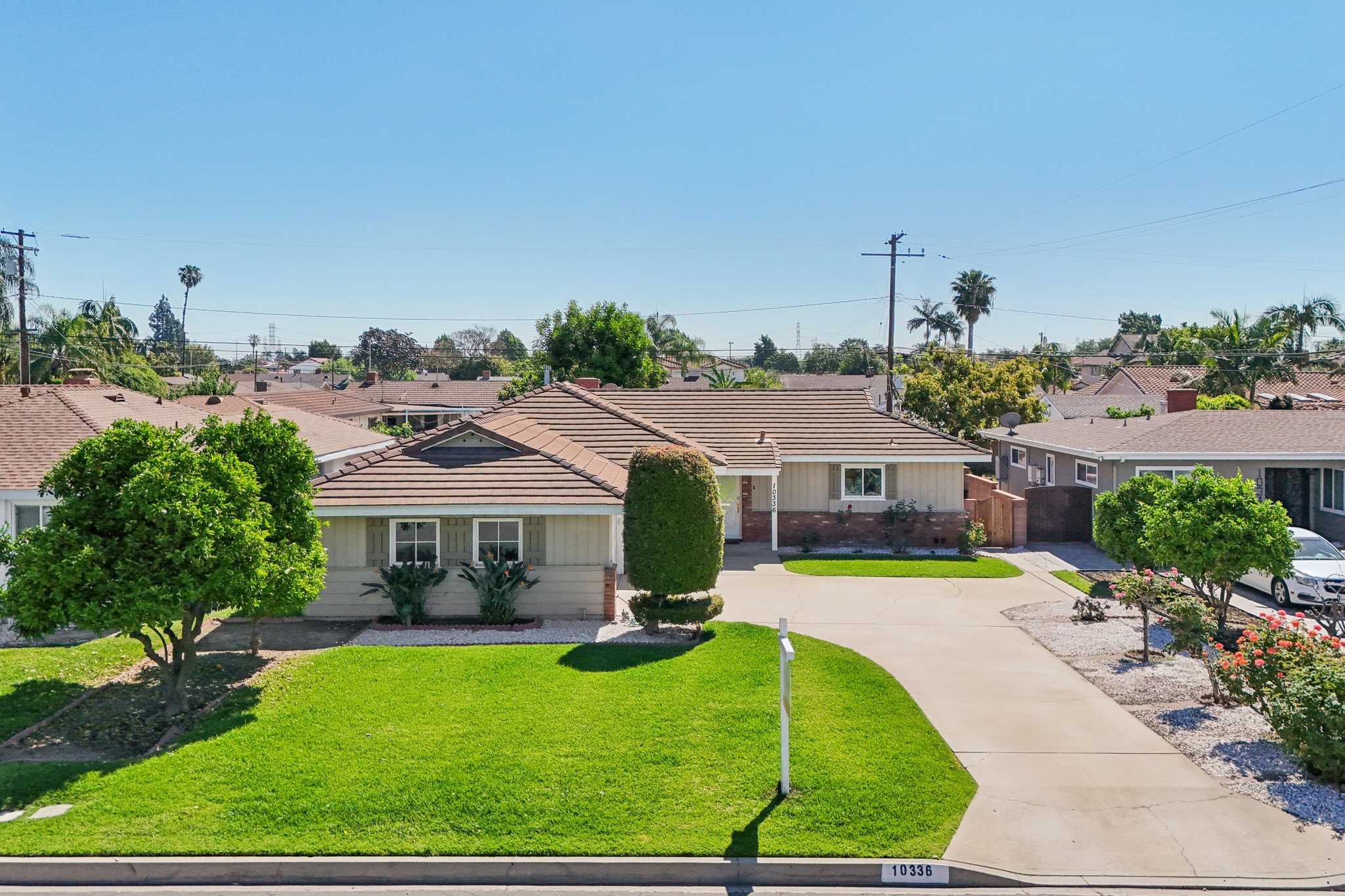 Hasty Ave-S2103-033.jpg