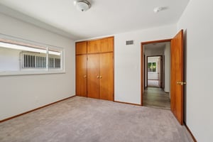 Hasty Ave-S2103-021.jpg