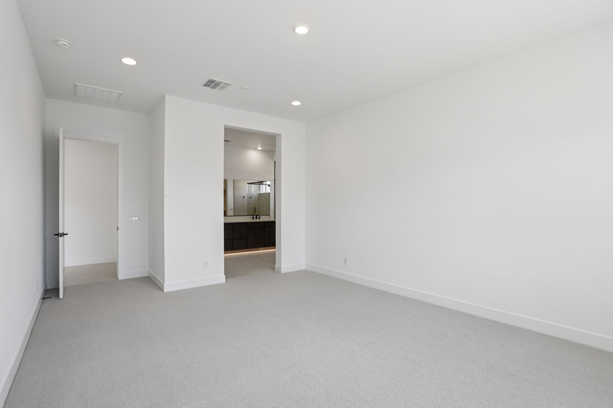 E Utah Ave-030