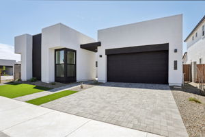 E Utah Ave-002